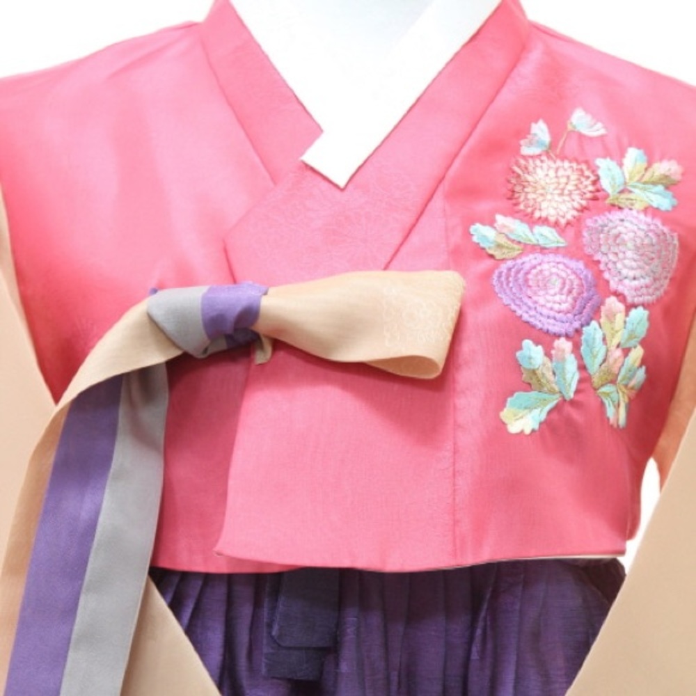 BRAND NEW High End Custom Hanbok